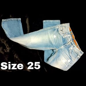 Women's Rock Revival Capris